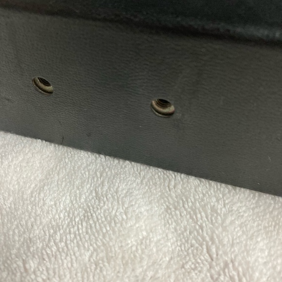 A 8 Track player for a automobile 7 & a half “ long 6” wide - Picture 12 of 14